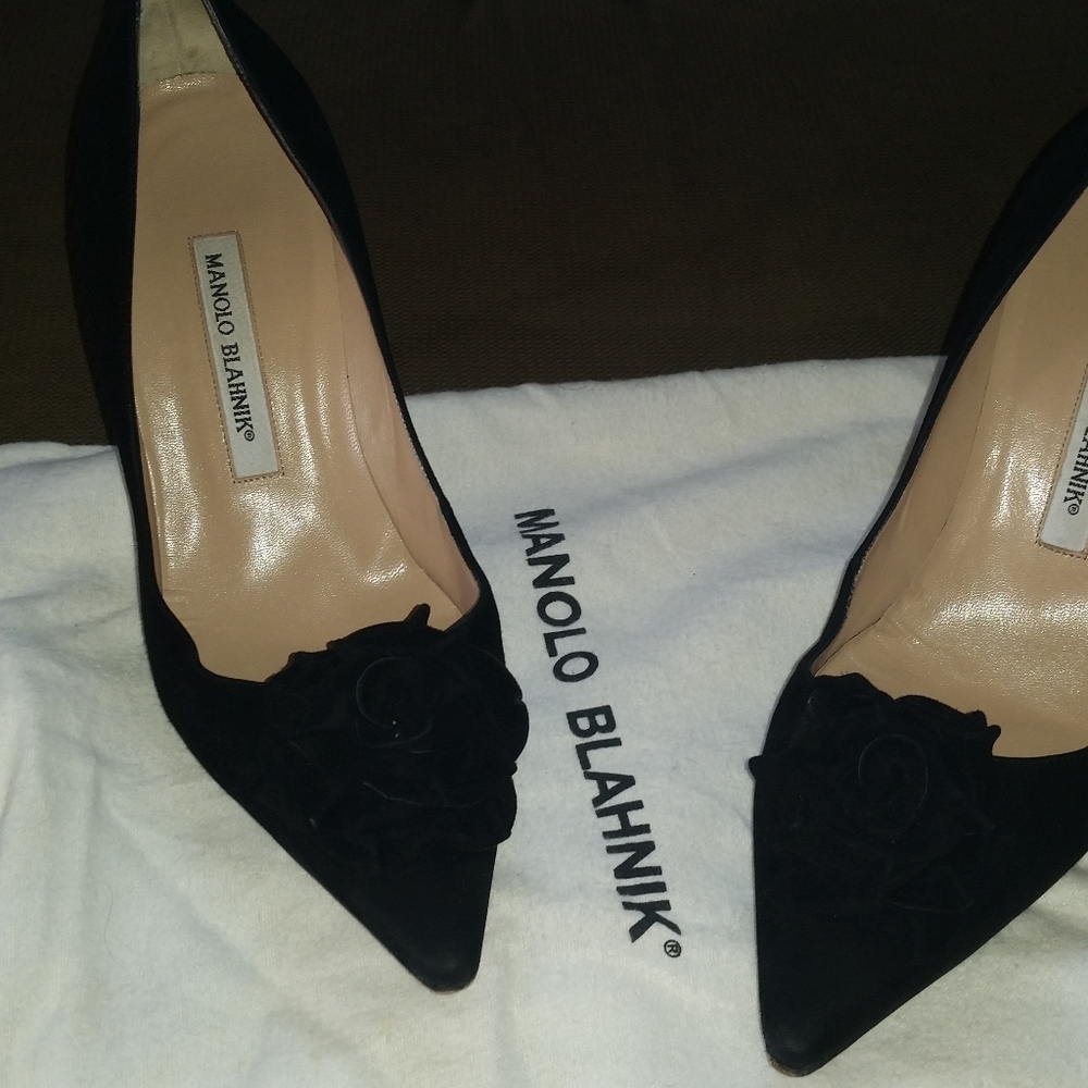 Shoes - Picture 3 of 6